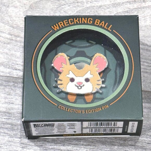 Blizzard Overwatch Wrecking Ball Collector’s Limited Edition Pin - Picture 1 of 2